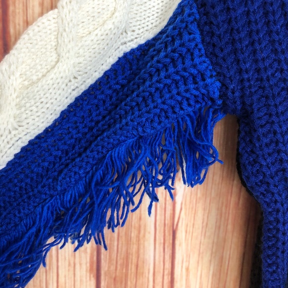 Free Generation Color Block Fringe Sweater NWT (S) - Picture 6 of 15